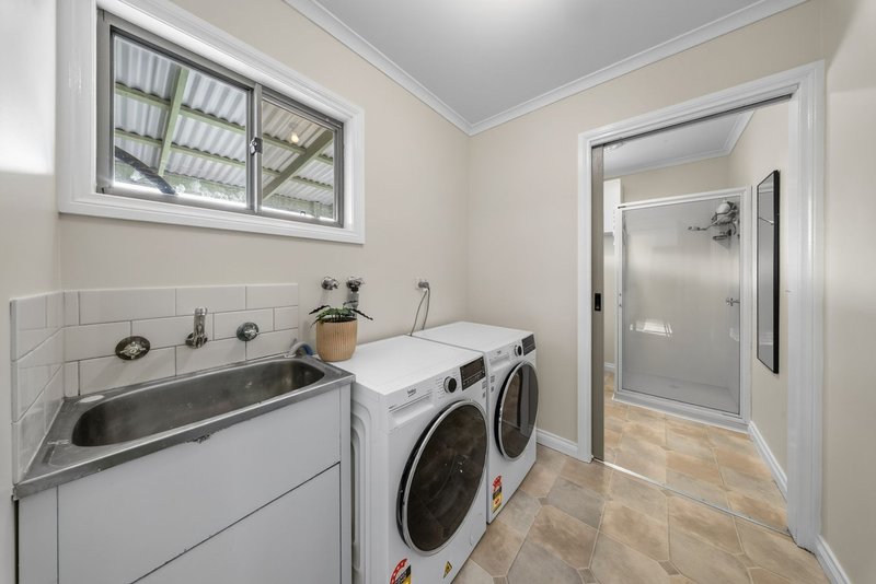 Photo - 24 Wilmoth Avenue, Horsham VIC 3400 - Image 15