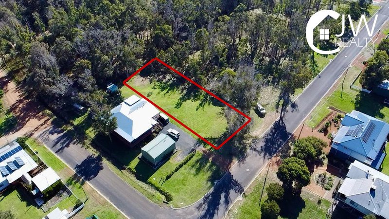 Photo - 24 Wilson Street, Nannup WA 6275 - Image 2
