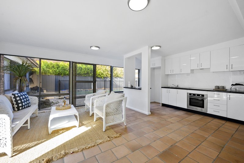 Photo - 24 Windermere Avenue, Northmead NSW 2152 - Image 13