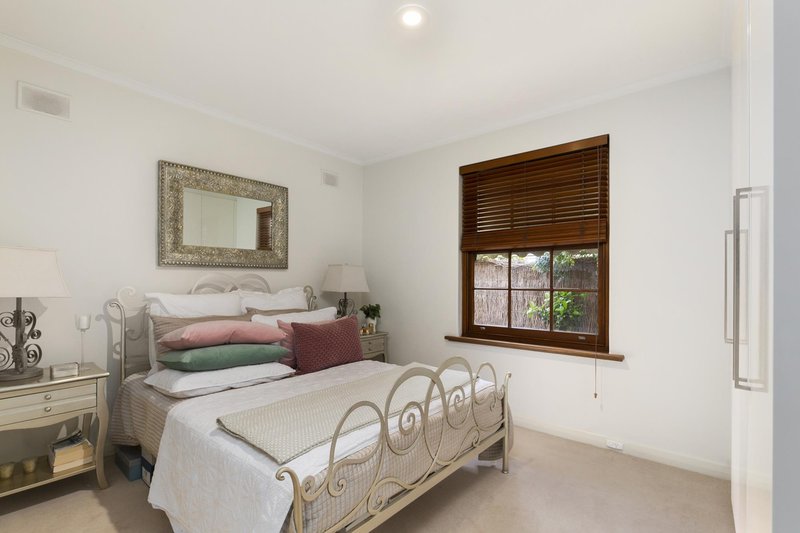 Photo - 24 Windermere Avenue, Novar Gardens SA 5040 - Image 14