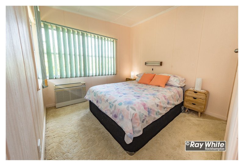 Photo - 24 Wiseman Street, The Range QLD 4700 - Image 23