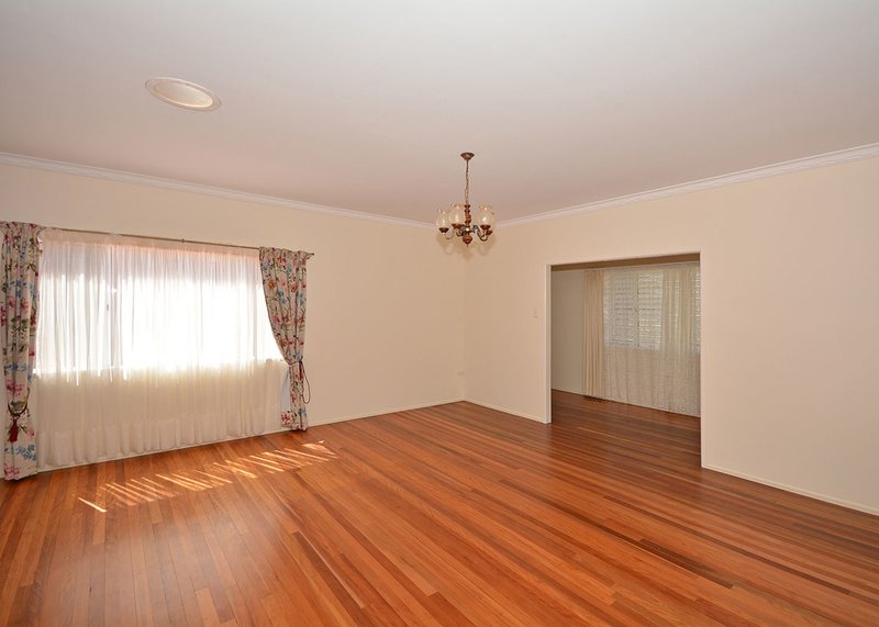 Photo - 24 Wonga Street, Scarness QLD 4655 - Image 4