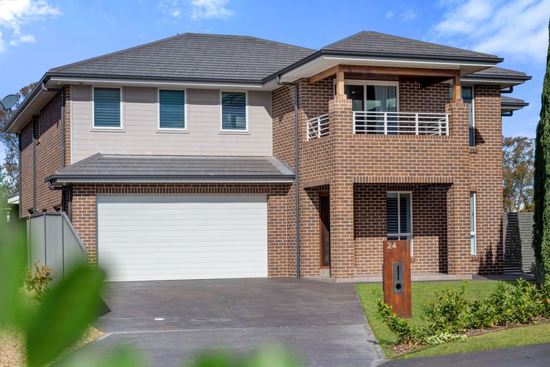 24 Woodgrove Place, Glenmore Park NSW 2745