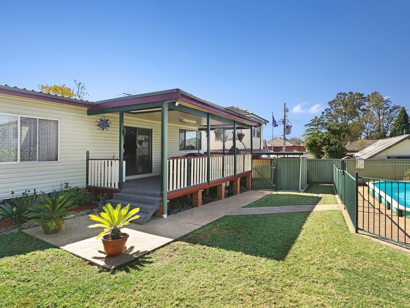 Photo - 24 Woodland Road, Chester Hill NSW 2162 - Image 11