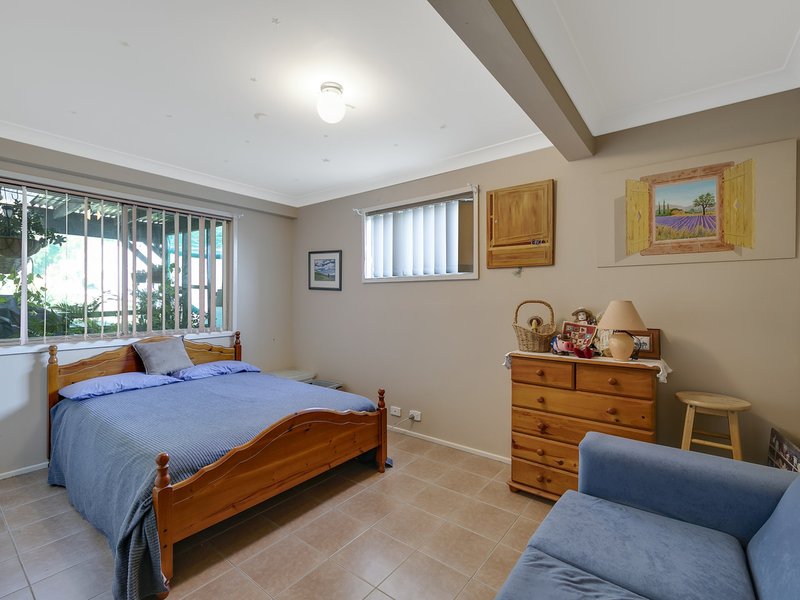 Photo - 24 Woodlawn Drive, Budgewoi NSW 2262 - Image 9