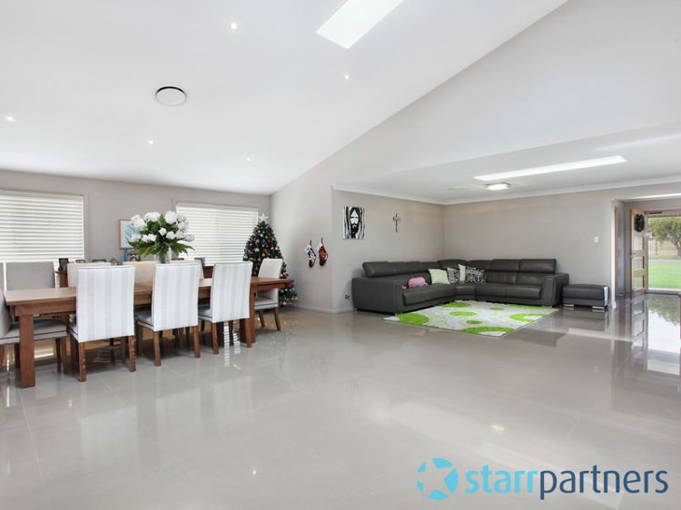 Photo - 24 Wyena Road, Pendle Hill NSW 2145 - Image 2