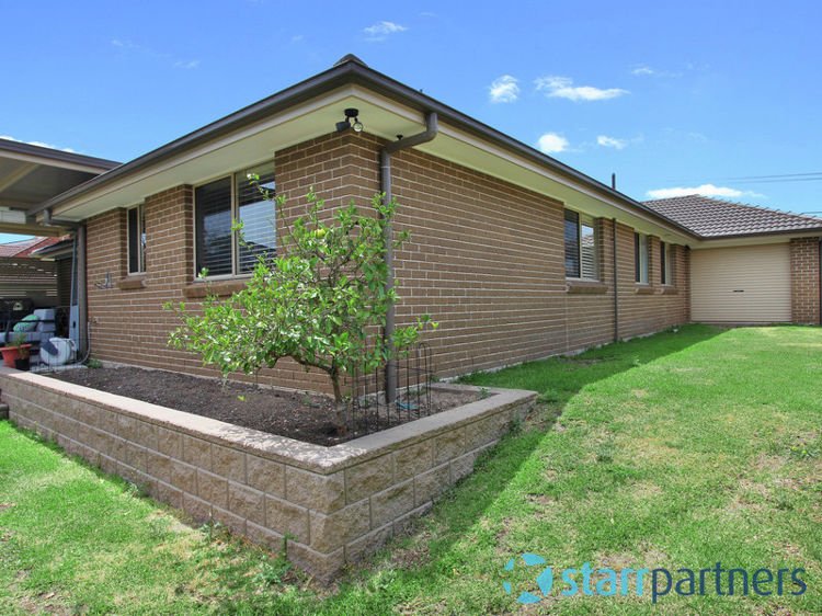 Photo - 24 Wyena Road, Pendle Hill NSW 2145 - Image 10
