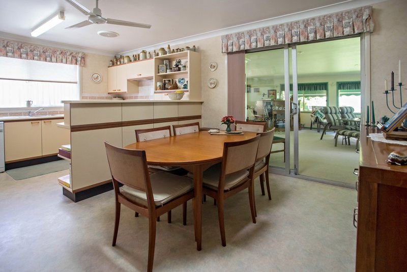 Photo - 24 Wyoming Close, Taree NSW 2430 - Image 6