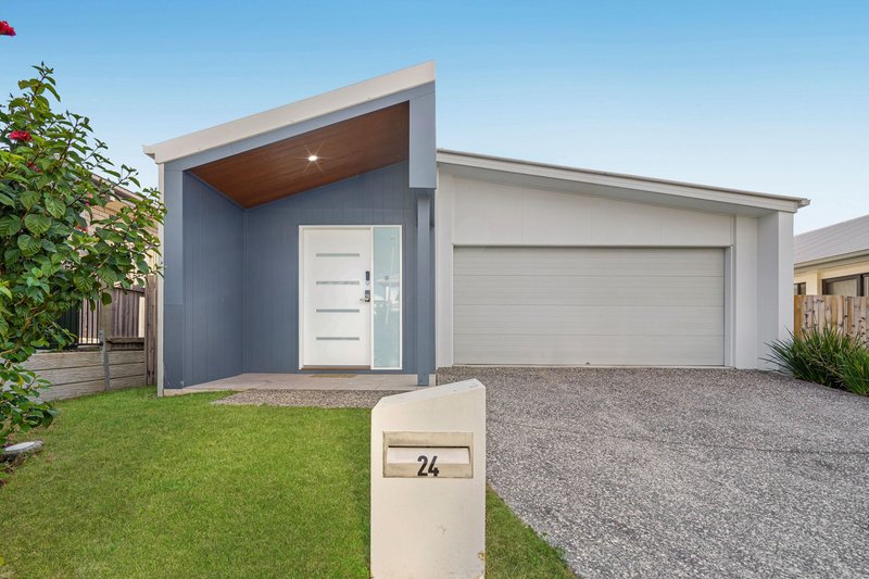 Photo - 24 Yellowstone Circuit, Yarrabilba QLD 4207 - Image 1