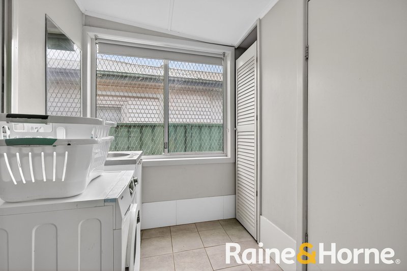 Photo - 24 Young Street, Dubbo NSW 2830 - Image 8