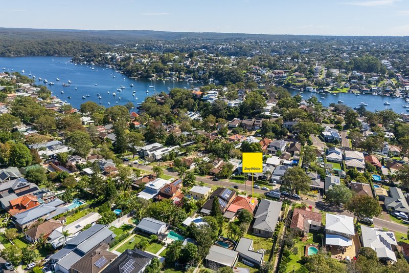 Photo - 24 Yowie Avenue, Caringbah South NSW 2229 - Image 3