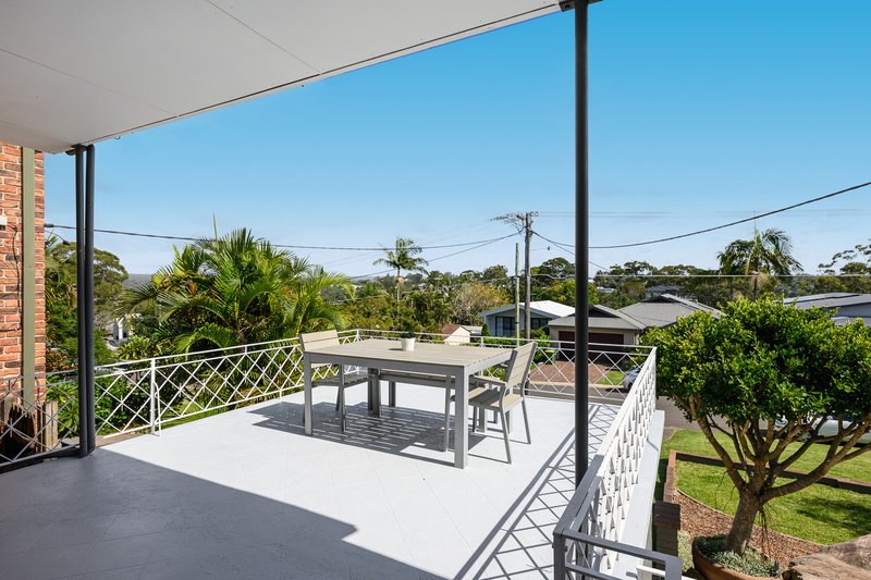 Photo - 24 Yowie Avenue, Caringbah South NSW 2229 - Image 5