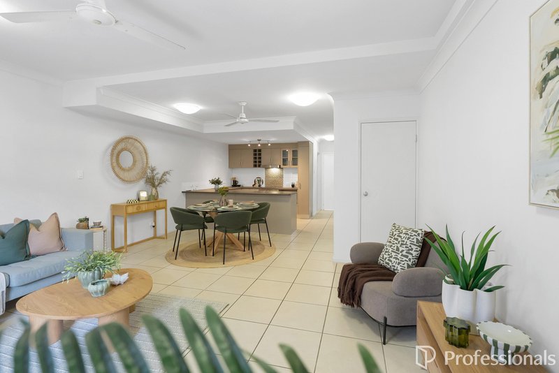 Photo - 2/40-46 Redlynch Intake Road, Redlynch QLD 4870 - Image 6