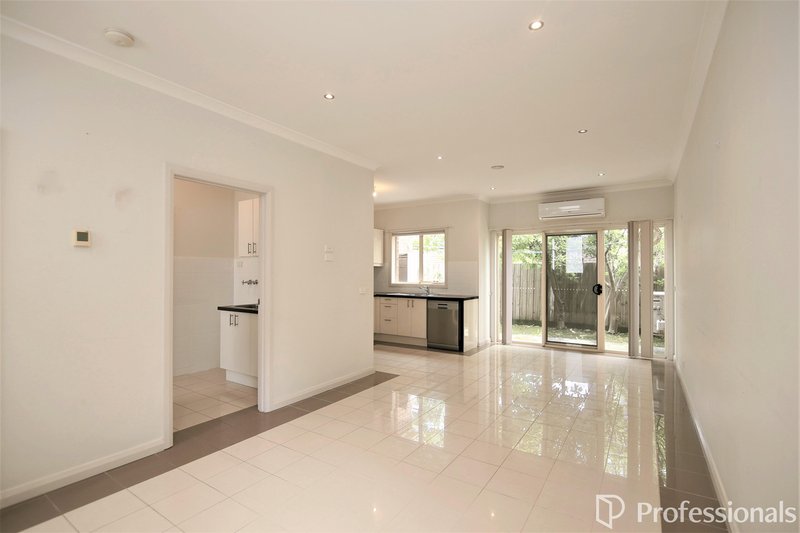 Photo - 2/40 David Street, Noble Park VIC 3174 - Image 5