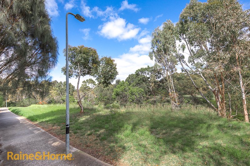 Photo - 240 Elizabeth Drive, Sunbury VIC 3429 - Image 12