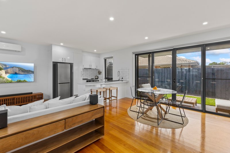 Photo - 2/40 Glenroy Road, Glenroy VIC 3046 - Image 5