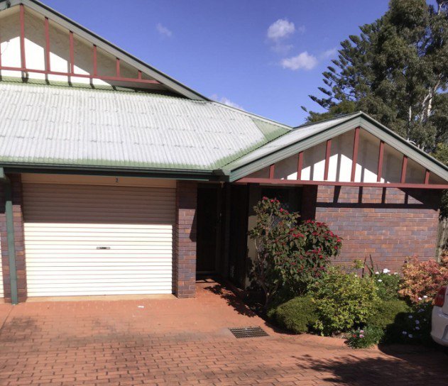 Photo - 2/40 Glenvale Road, Glenvale QLD 4350 - Image 1