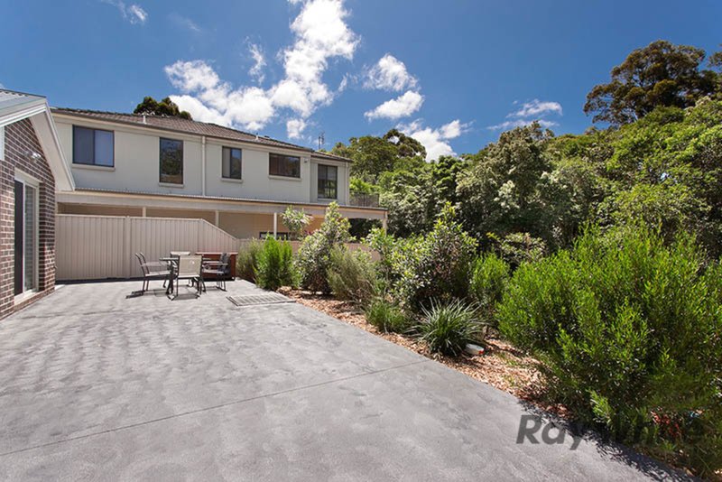 Photo - 2/40 Greenacre Road, Wollongong NSW 2500 - Image 7