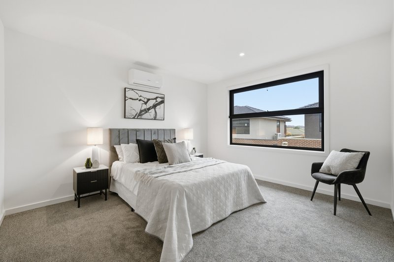 Photo - 2/40 Hall Road, Carrum Downs VIC 3201 - Image 7