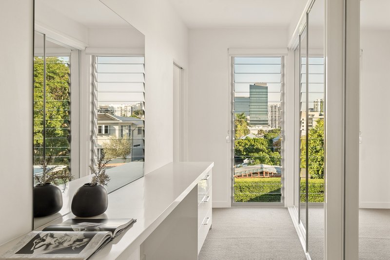 Photo - 240 Kent Street, New Farm QLD 4005 - Image 11