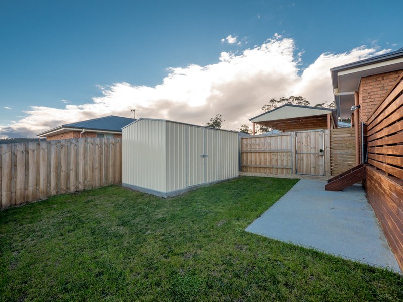 Photo - 2/40 Mariah Crescent, Oakdowns TAS 7019 - Image 12