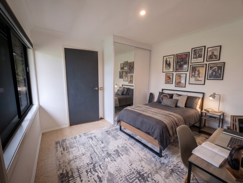 Photo - 240 Quarter Sessions Road, Westleigh NSW 2120 - Image 6