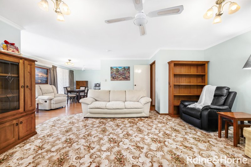 Photo - 2/40 Ross Road, Queanbeyan NSW 2620 - Image 6