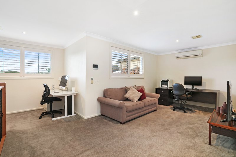 Photo - 2/40 Winbirra Parade, Ashwood VIC 3147 - Image 6