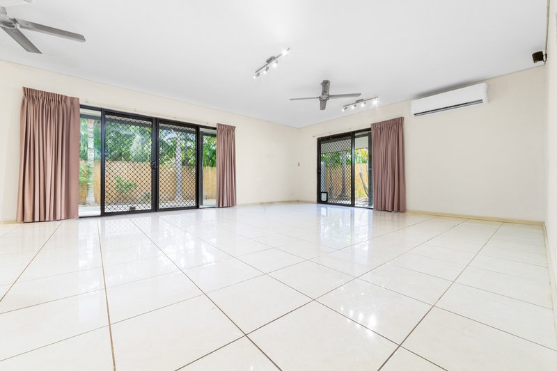 Photo - 2/40 Yirra Crescent, Rosebery NT 0832 - Image 6