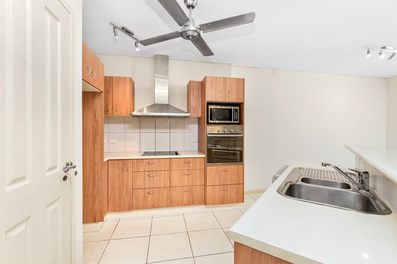 Photo - 2/40 Yirra Crescent, Rosebery NT 0832 - Image 7