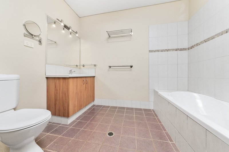 Photo - 2/40 Yirra Crescent, Rosebery NT 0832 - Image 14