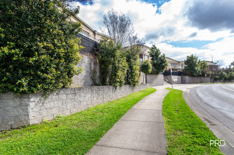 Photo - 2/400 Glenmore Parkway, Glenmore Park NSW 2745 - Image 12