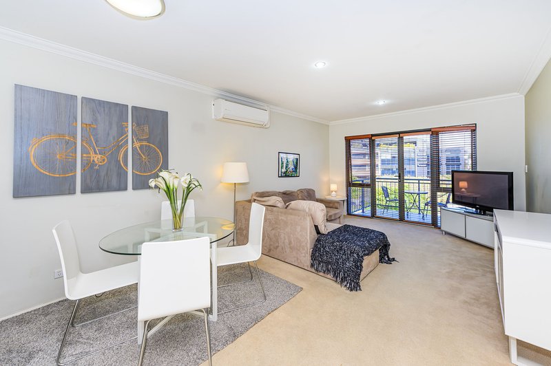 Photo - 2/400 Roberts Road, Subiaco WA 6008 - Image 4