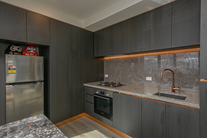 Photo - 2401/851 Whitehorse Road, Box Hill VIC 3128 - Image 5