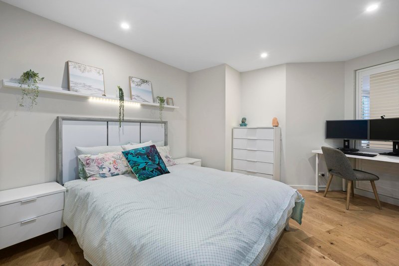 Photo - 2/402 Barkly Street, Elwood VIC 3184 - Image 11