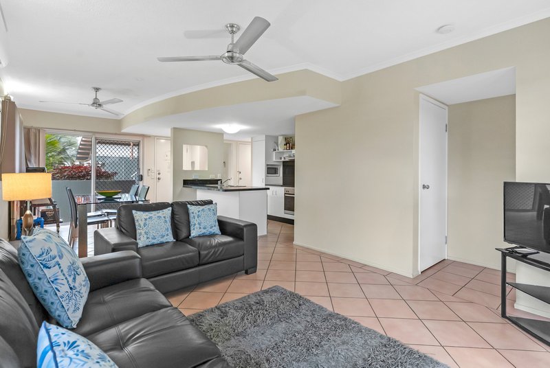 Photo - 240/2 Keem Street, Trinity Beach QLD 4879 - Image 12
