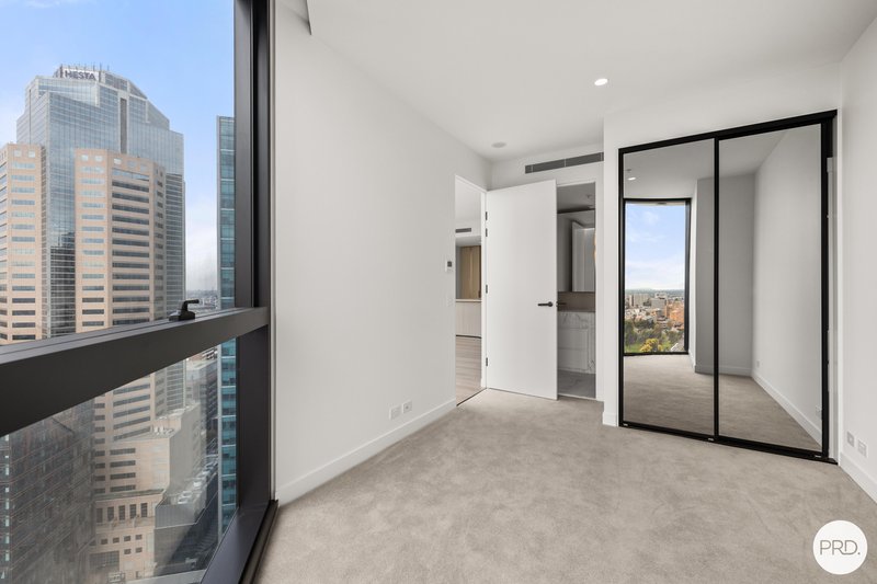 Photo - 2402/63 La Trobe Street, Melbourne VIC 3000 - Image 9