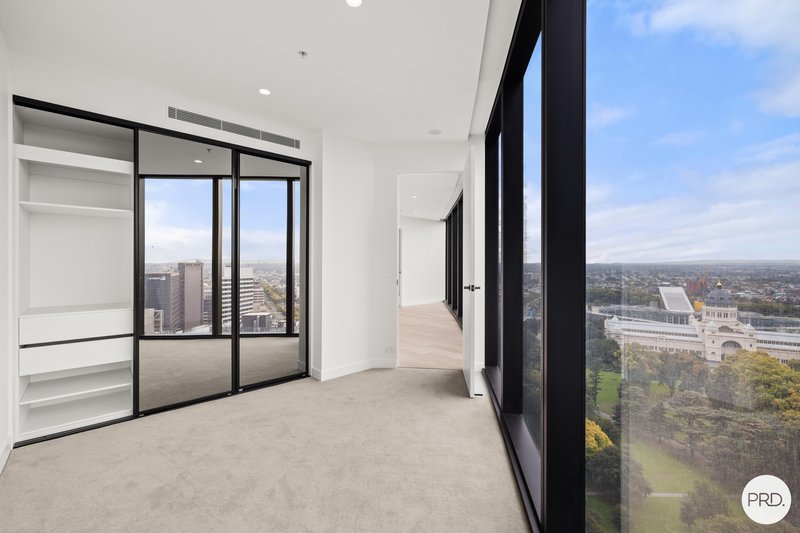 Photo - 2402/63 La Trobe Street, Melbourne VIC 3000 - Image 13