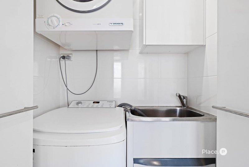 Photo - 2403/501 Adelaide Street, Brisbane City QLD 4000 - Image 12