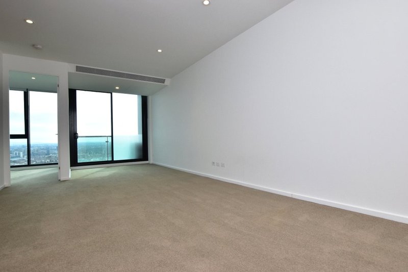 Photo - 2403/601 Little Lonsdale Street, Melbourne VIC 3000 - Image 2