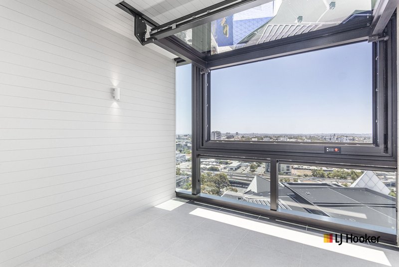 Photo - 2404/80 Milligan Street, Perth WA 6000 - Image 5