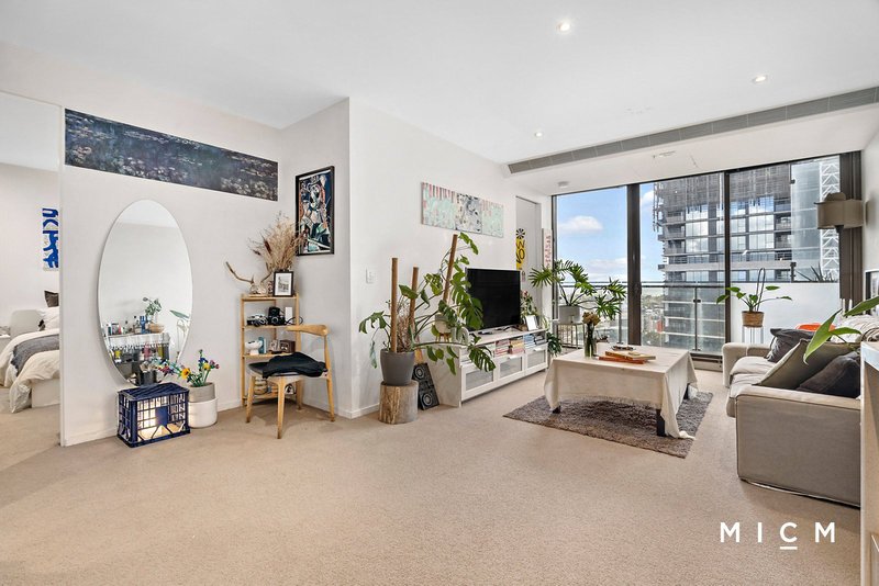 Photo - 2405/118 Kavanagh Street, Southbank VIC 3006 - Image 3