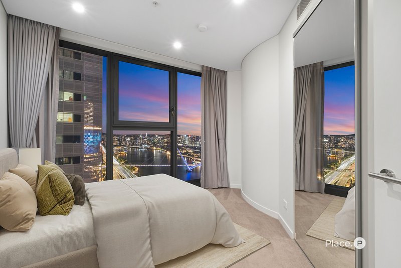 Photo - 2405/8 Adelaide Street, Brisbane City QLD 4000 - Image 8