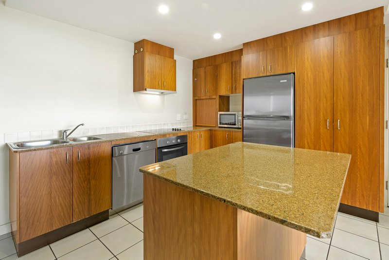 Photo - 2/406 Shute Harbour Road, Airlie Beach QLD 4802 - Image 7