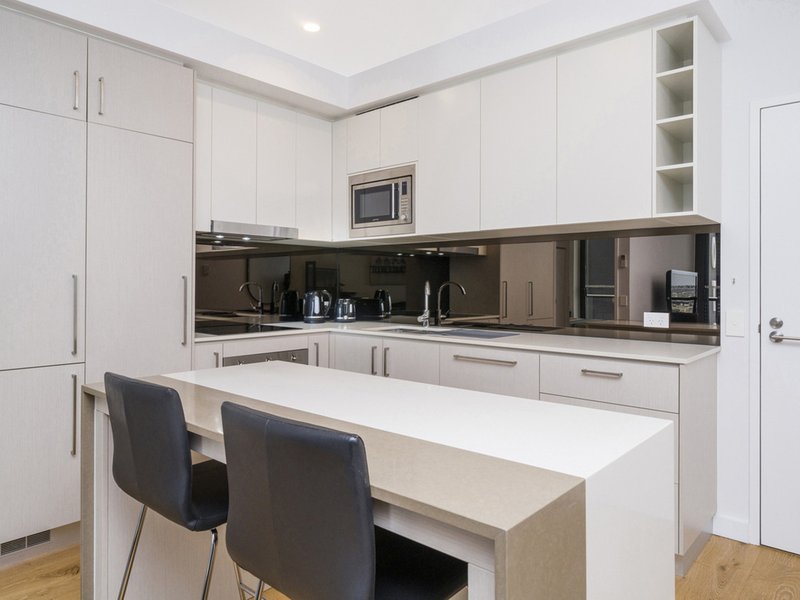 Photo - 2406/380 Murray Street, Perth WA 6000 - Image 9