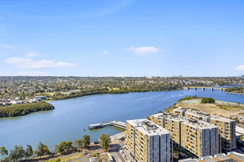 Photo - 2407/14 Hill Road, Wentworth Point NSW 2127 - Image 2