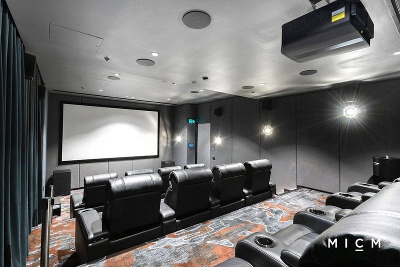 Photo - 2408/1 Freshwater Place, Southbank VIC 3006 - Image 7