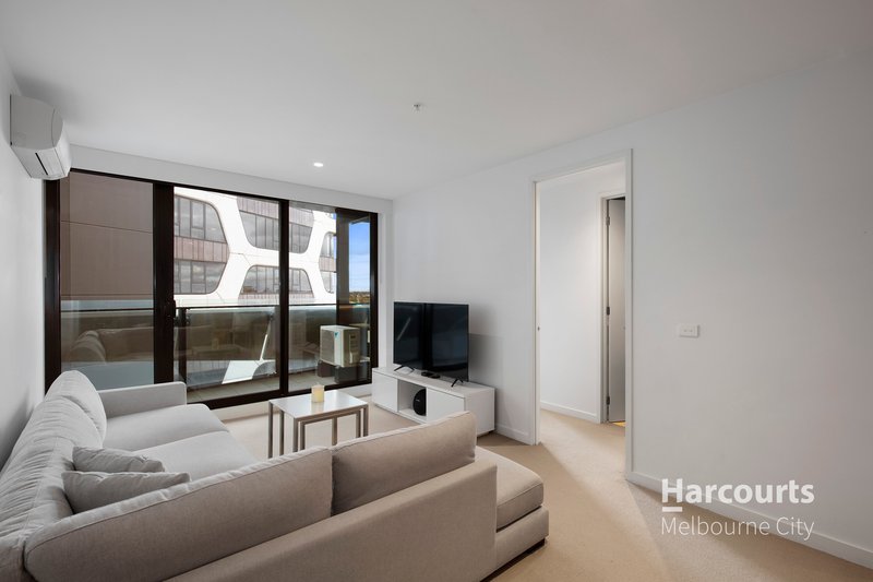 Photo - 2409/50 Albert Road, South Melbourne VIC 3205 - Image 4