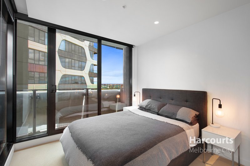 Photo - 2409/50 Albert Road, South Melbourne VIC 3205 - Image 5