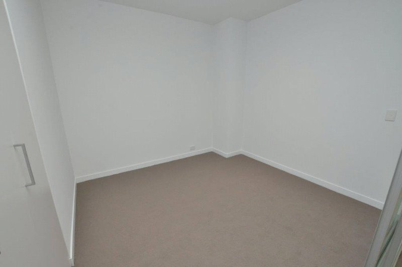 Photo - 2409/639 Lonsdale Street, Melbourne VIC 3000 - Image 5